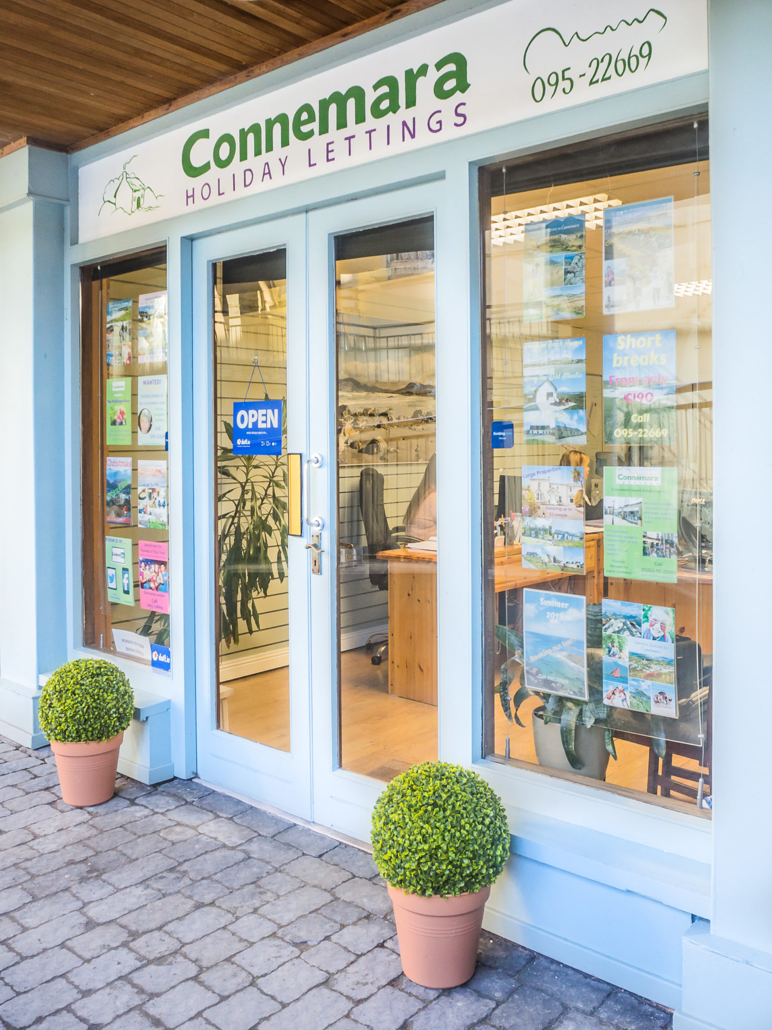 Connemara Holiday Lettings • Connemara & the Islands