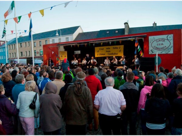 Clifden Tradfest Sessions Concerts and Street Entertainment