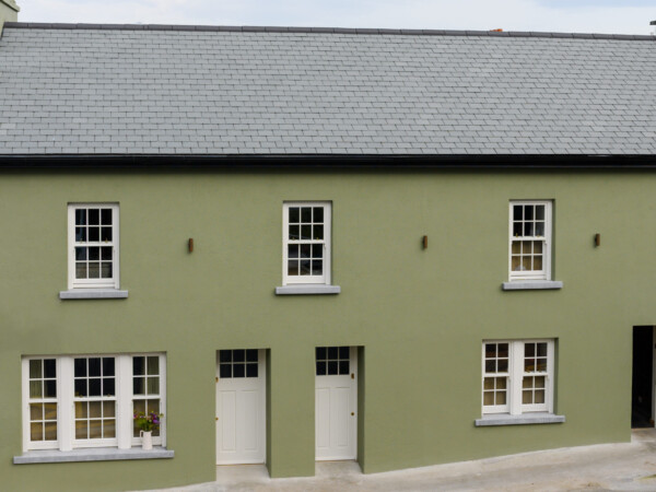 l3 Luxury self-catering townhouses in Roundstone